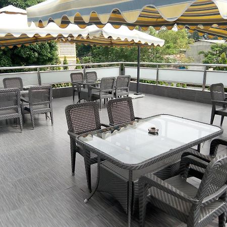 Hotel Amaritsah Brazzaville Dış mekan fotoğraf