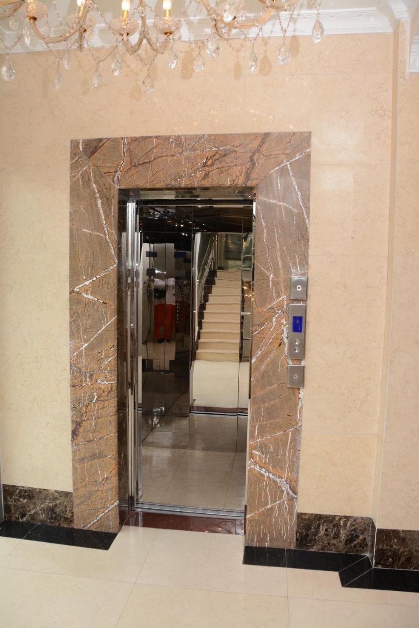 Hotel Amaritsah Brazzaville Dış mekan fotoğraf