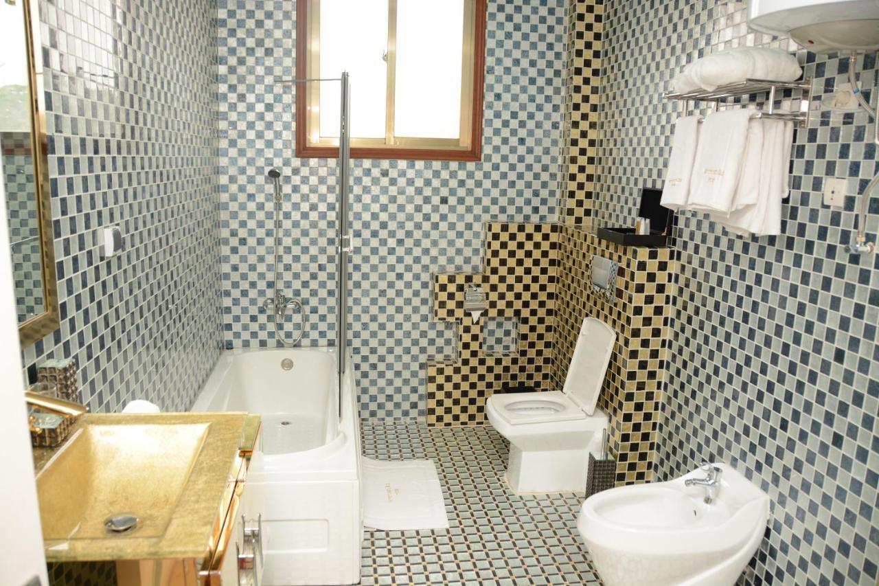 Hotel Amaritsah Brazzaville Dış mekan fotoğraf