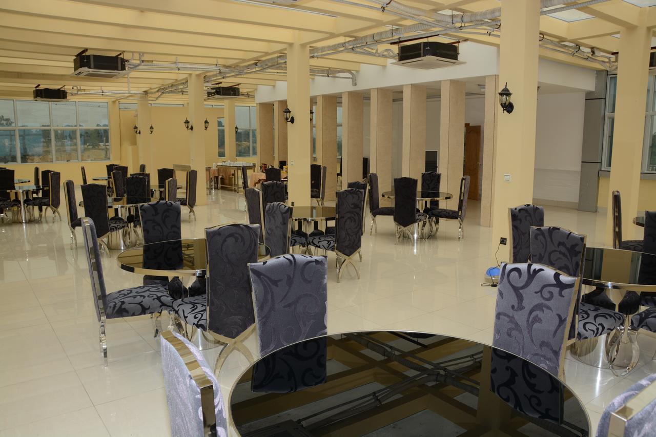 Hotel Amaritsah Brazzaville Dış mekan fotoğraf