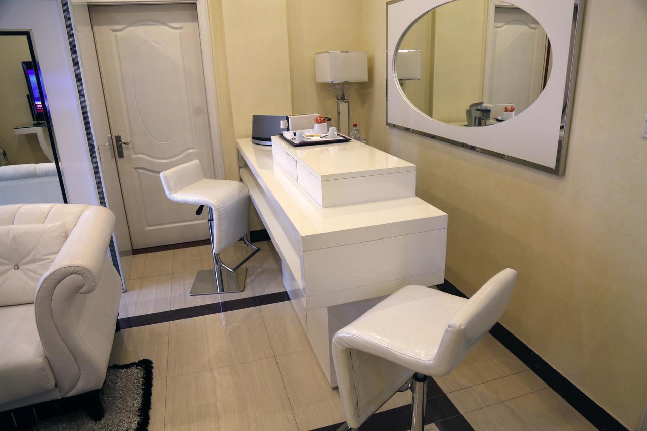 Hotel Amaritsah Brazzaville Dış mekan fotoğraf