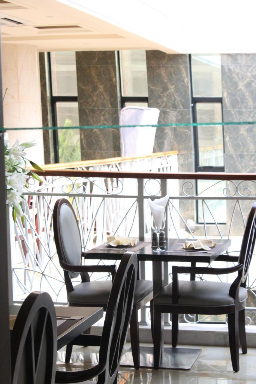 Hotel Amaritsah Brazzaville Dış mekan fotoğraf
