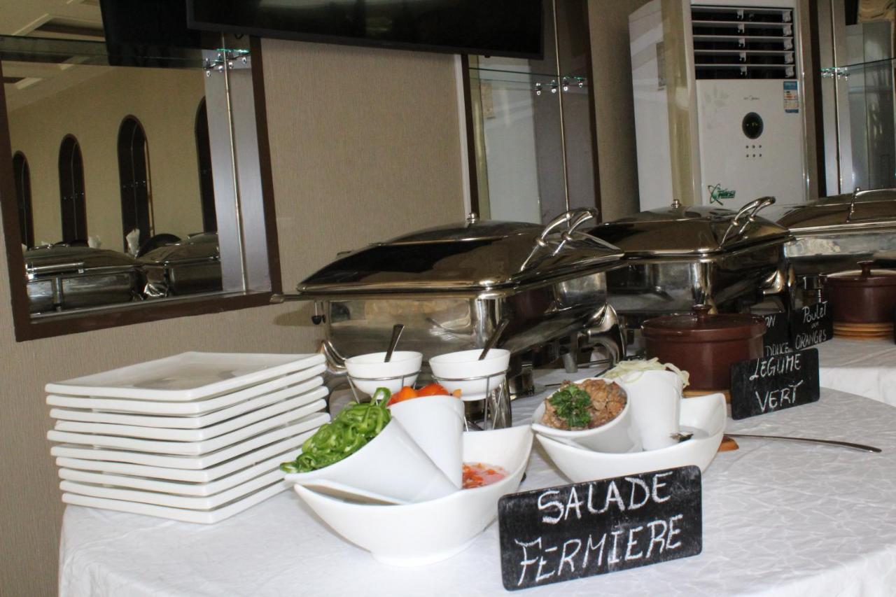 Hotel Amaritsah Brazzaville Dış mekan fotoğraf