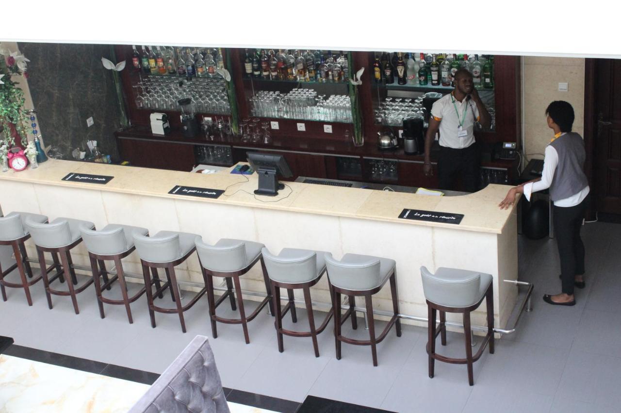 Hotel Amaritsah Brazzaville Dış mekan fotoğraf